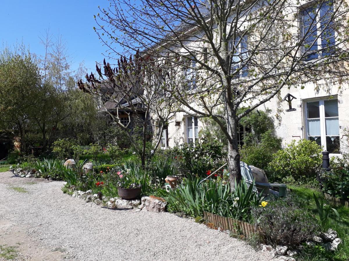 Le Clos Josephine Bed & Breakfast Saint-Dyé-sur-Loire Exterior photo